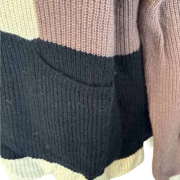 Madewell Glenbrook Half-Zip
Colorblock Pullover Sweater, - Picture 2 of 4